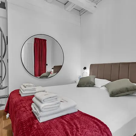 krevet i doručak Beachfront Deluxe 4*