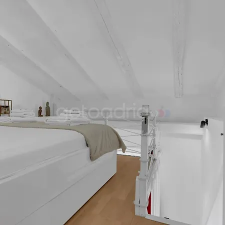 Beachfront Deluxe krevet i doručak Makarska