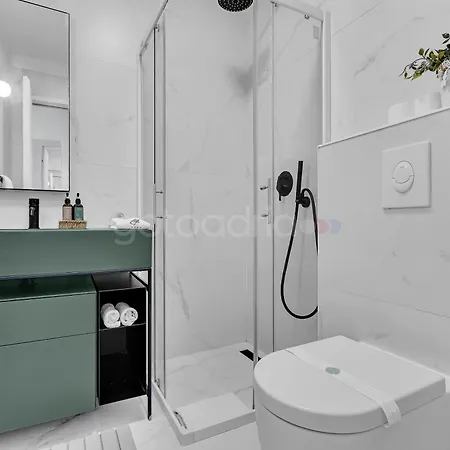 Beachfront Deluxe krevet i doručak Makarska