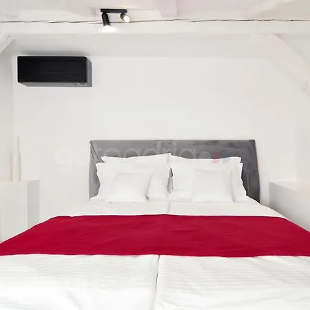 Panzió Beachfront Deluxe 4*