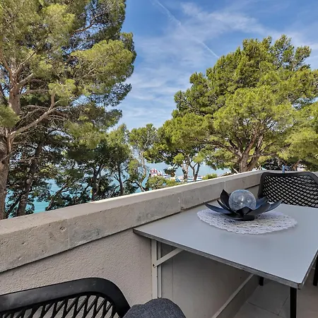 Beachfront Deluxe Frühstückspension 4*