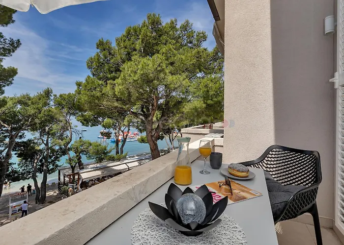 Bed & Breakfast Beachfront Deluxe