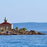 Oda ve Kahvaltı Beachfront Deluxe Makarska