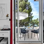 Beachfront Deluxe Oda ve Kahvaltı