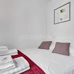 Oda ve Kahvaltı Beachfront Deluxe 4*
