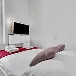 Oda ve Kahvaltı Beachfront Deluxe