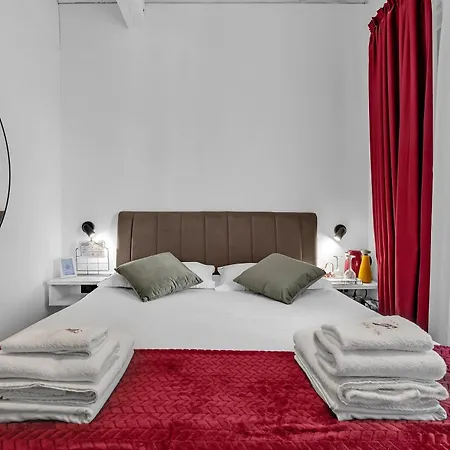 Beachfront Deluxe 4* Макарска