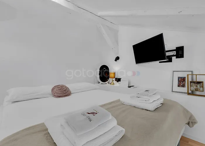 Nocleg ze śniadaniem Beachfront Deluxe Makarska